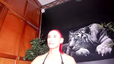 Anahi online show from 02.19.25