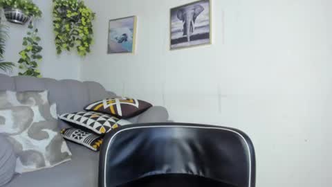 Anahi online show from 03.08.25