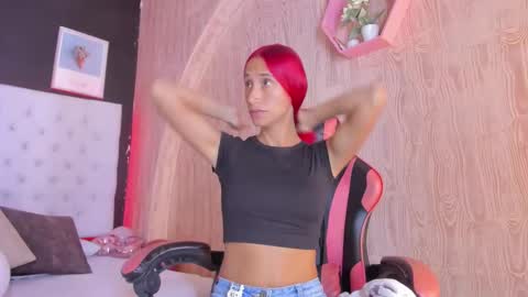 Anahi online show from 10.05.25