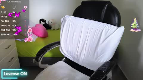 Snapshot of anahi_moore chatting on 11.08.25 Anahi Private is Open belly bigboobs bbw pantyhose squirt -domi nora fullmachine gravity dildo lovense online show from 11.08.25