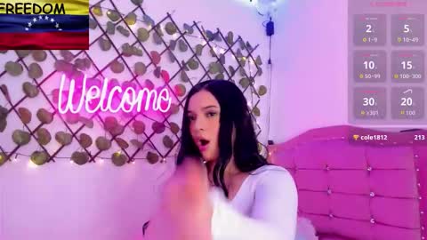 Snapshot of anais_as chatting on 10.25.25 Anais online show from 10.25.25