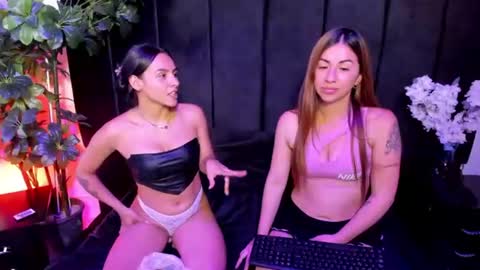 AbbyAndAntonela online show from 06.11.26
