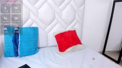 analia18  online show from 11.07.25