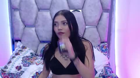 analymilles online show from 11.21.25