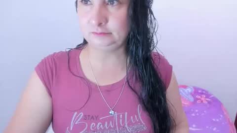 Snapshot of anamaria288 chatting on 12.02.25 anamaria288 online show from 12.02.25