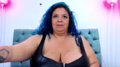  Ana Maria  online show from 01.18.25