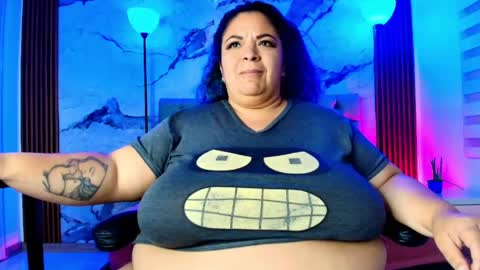 Snapshot of anamariiarios chatting on 05.27.26 Ana Maria online show from 05.27.26