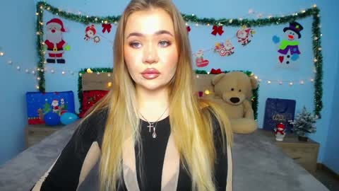 Snapshot of anastacyyellig chatting on 01.10.25 anastacyyellig online show from 01.10.25