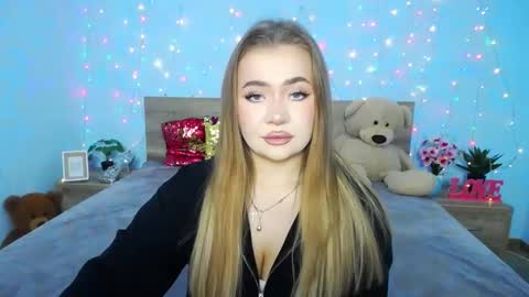 Snapshot of anastacyyellig chatting on 01.14.25 anastacyyellig online show from 01.14.25