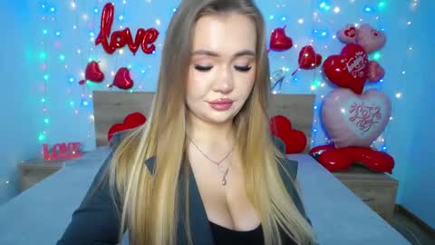 Snapshot of anastacyyellig chatting on 02.17.25 anastacyyellig online show from 02.17.25