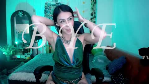 Jennyfer.... but u can say me Anastasia online show from 02.13.25
