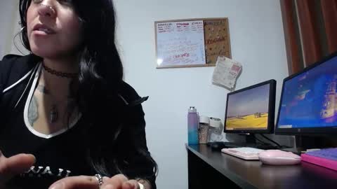 Jennyfer.... but u can say me Anastasia online show from 10.18.25