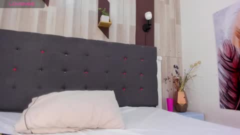 Snapshot of anastasiapriest chatting on 02.04.25 anastasia online show from 02.04.25