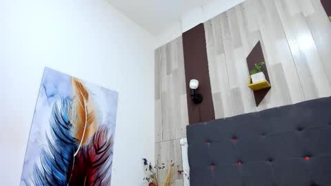 Snapshot of anastasiapriest chatting on 10.30.25 anastasia online show from 10.30.25