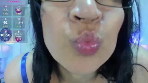 Snapshot of anastassia_29 chatting on 04.11.26 anastassia_29 online show from 04.11.26