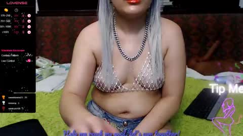 Snapshot of anasunshine chatting on 02.05.26 Ana online show from 02.05.26