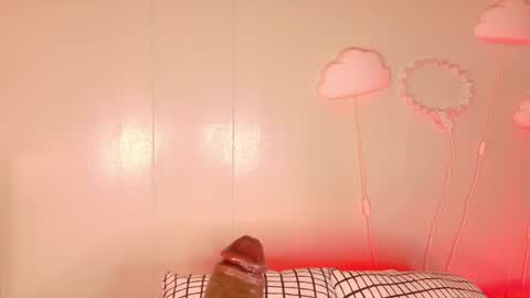 Kendra  online show from 04.30.26