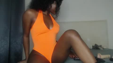 mayah online show from 04.30.26