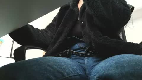   online show from 06.10.26