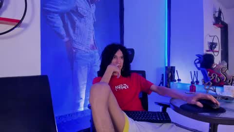anddy_hugecock online show from 05.15.26