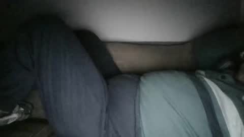 Snapshot of andellus chatting on 02.14.25 andellus online show from 02.14.25