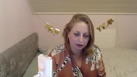 Andorphin online show from 01.03.25