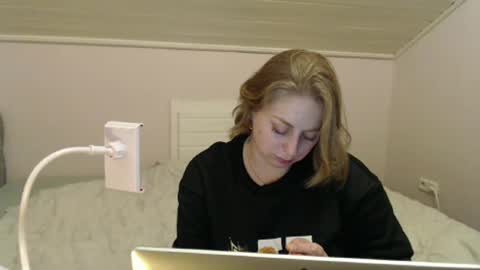 Andorphin online show from 01.15.25