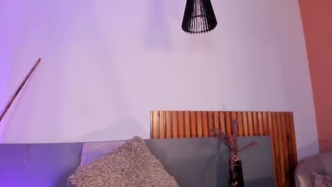 Andra Cyrus online show from 06.10.26