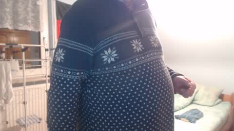 Snapshot of andre124231 chatting on 12.26.24 Andre online show from 12.26.24