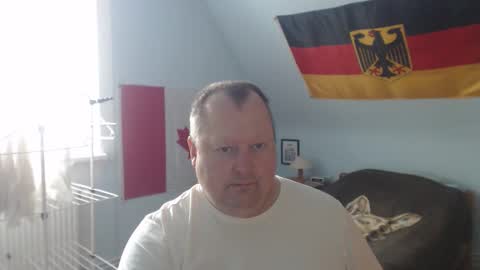 Snapshot of andre124231 chatting on 09.22.25 Andre online show from 09.22.25