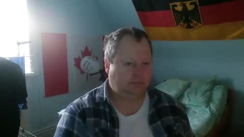 Snapshot of andre124231 chatting on 11.15.25 Andre online show from 11.15.25