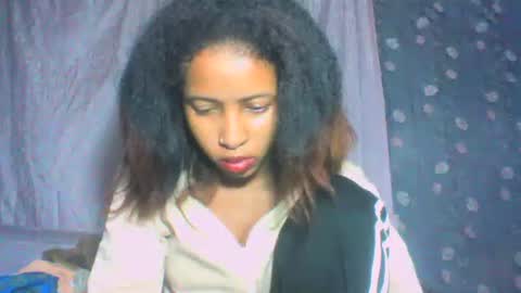 Snapshot of andre415913 chatting on 05.02.26 andre415913 online show from 05.02.26