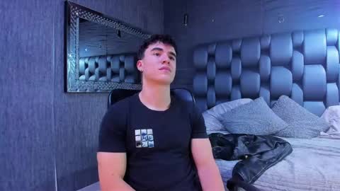 Andre Parker online show from 01.04.25