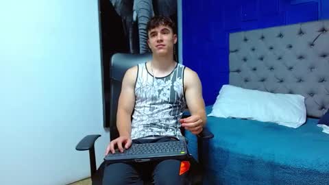 Andre Parker online show from 02.04.25