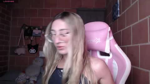 Andrea  online show from 05.26.26