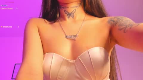 Andrea  online show from 02.11.25