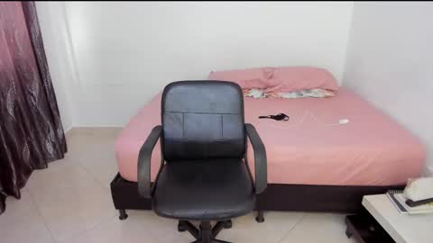 Andrea online show from 02.12.25