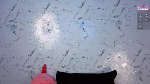 Snapshot of andrea_miller1 chatting on 09.22.25 Andrea online show from 09.22.25