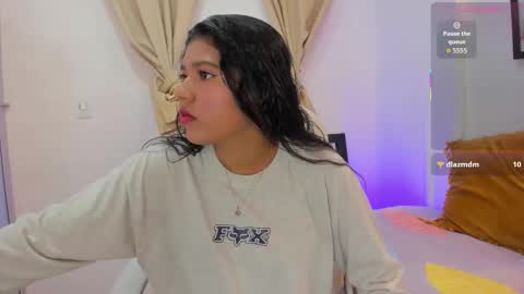 Andrea online show from 11.12.25