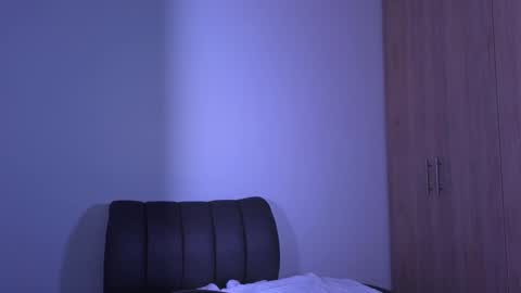    online show from 01.28.25