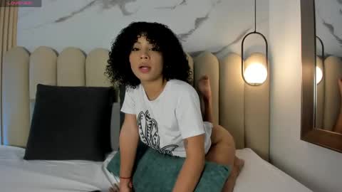 Andrea online show from 04.28.26