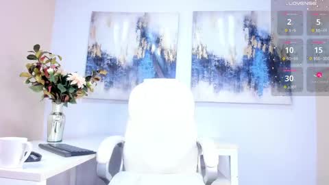 Andrea Zoelins online show from 04.28.26