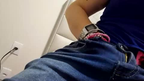 andreamartinssean2018 online show from 08.05.26