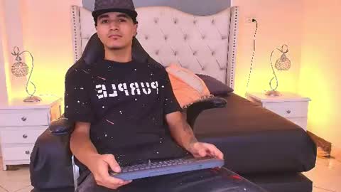 Andreao online show from 08.07.26