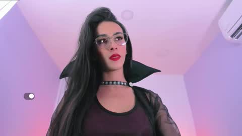 Snapshot of andreea_marin chatting on 11.01.25 andreea_marin online show from 11.01.25