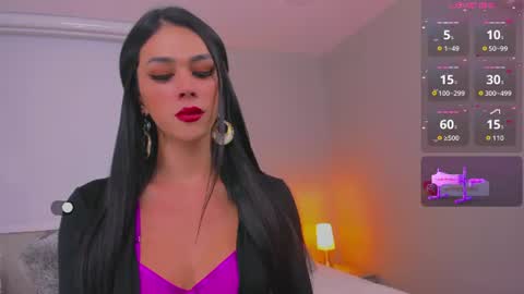 Snapshot of andreea_marin chatting on 07.30.26 andreea_marin online show from 07.30.26