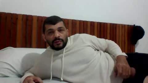 Snapshot of andreloko123 chatting on 10.31.25 andreloko123 online show from 10.31.25