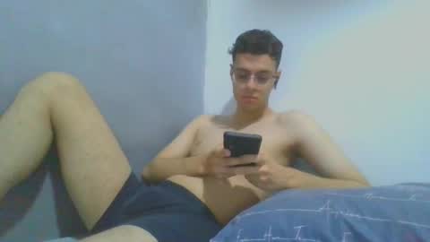 Snapshot of andres129494 chatting on 11.24.25 andres129494 online show from 11.24.25