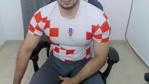 andres180950734 online show from 10.02.25