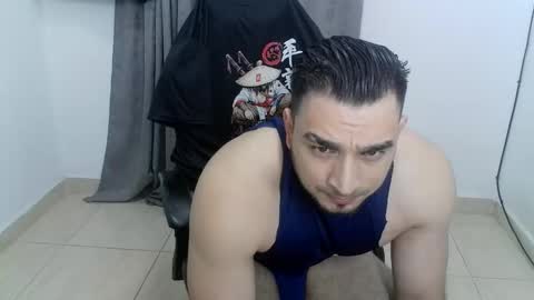 Snapshot of andres180950734 chatting on 05.20.26 andres180950734 online show from 05.20.26